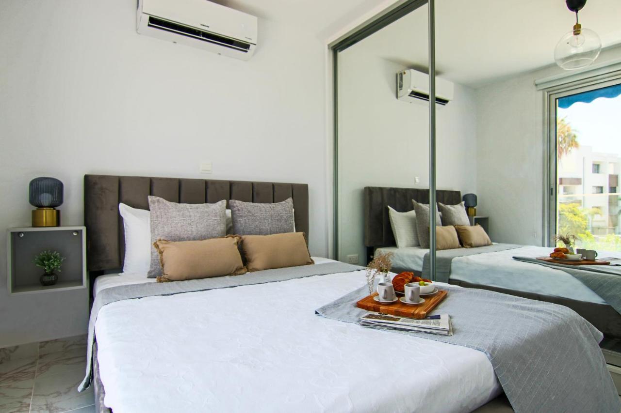パ フォスPhaedrus Living Seaside Luxury Flat Athina 21アパートメント エクステリア 写真
