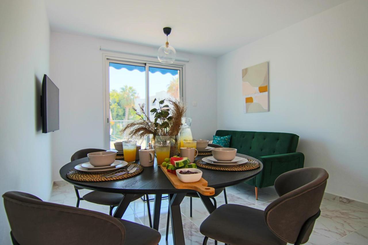 パ フォスPhaedrus Living Seaside Luxury Flat Athina 21アパートメント エクステリア 写真